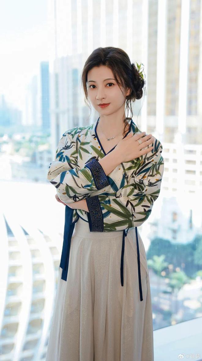 回忆杀顶级美学还得是 新中式开元棋牌《甄嬛传》晚会勾起(图13)